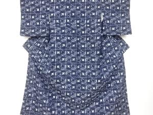 格子に蝶模様織出し手織り紬着物